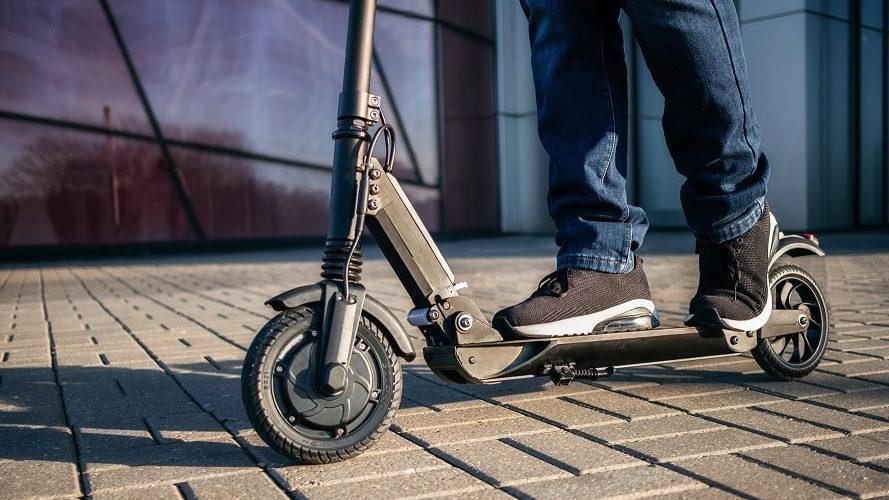E-Scooter mit großen 12-Zoll-Reifen: Mehr Fahrkomfort, bessere Sicherheit und Top-Modelle im Vergleich