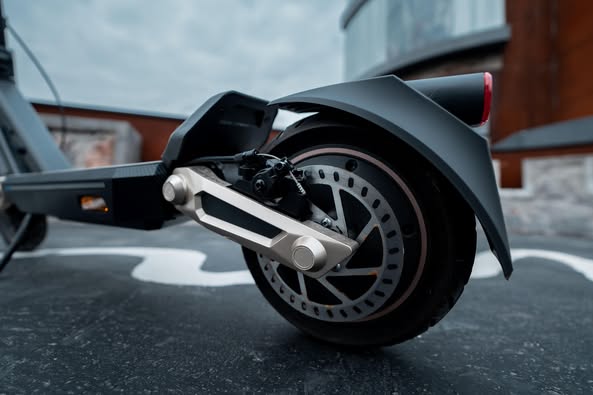 E-Scooter kaufen unter 500 Euro: Die besten Modelle & Tipps 2025