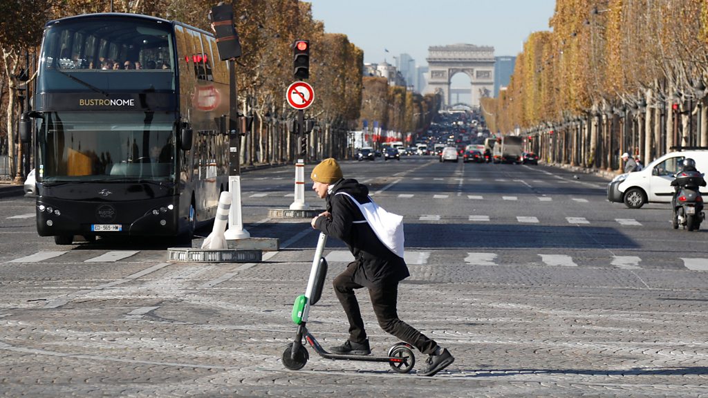 Welche E-Scooter sind 2025 in Deutschland erlaubt? Gesetzliche Anforderungen & Modellvergleich